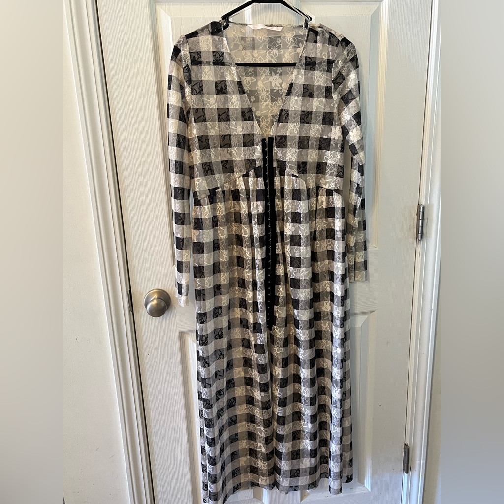 Zara Trafulac Collection Size 4 Chic Black/Cream Checkered Lace Dress